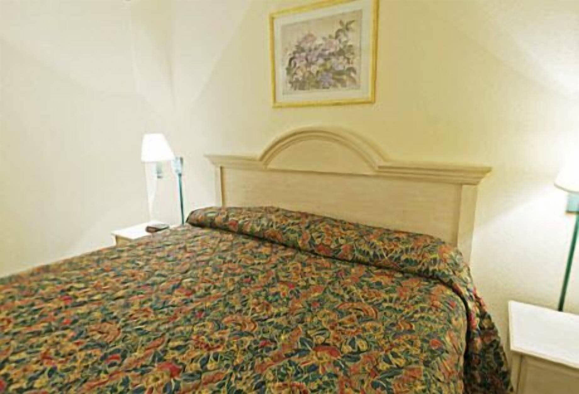 Americas Best Value Inn And Suites Houston Fm 1960 Luaran gambar