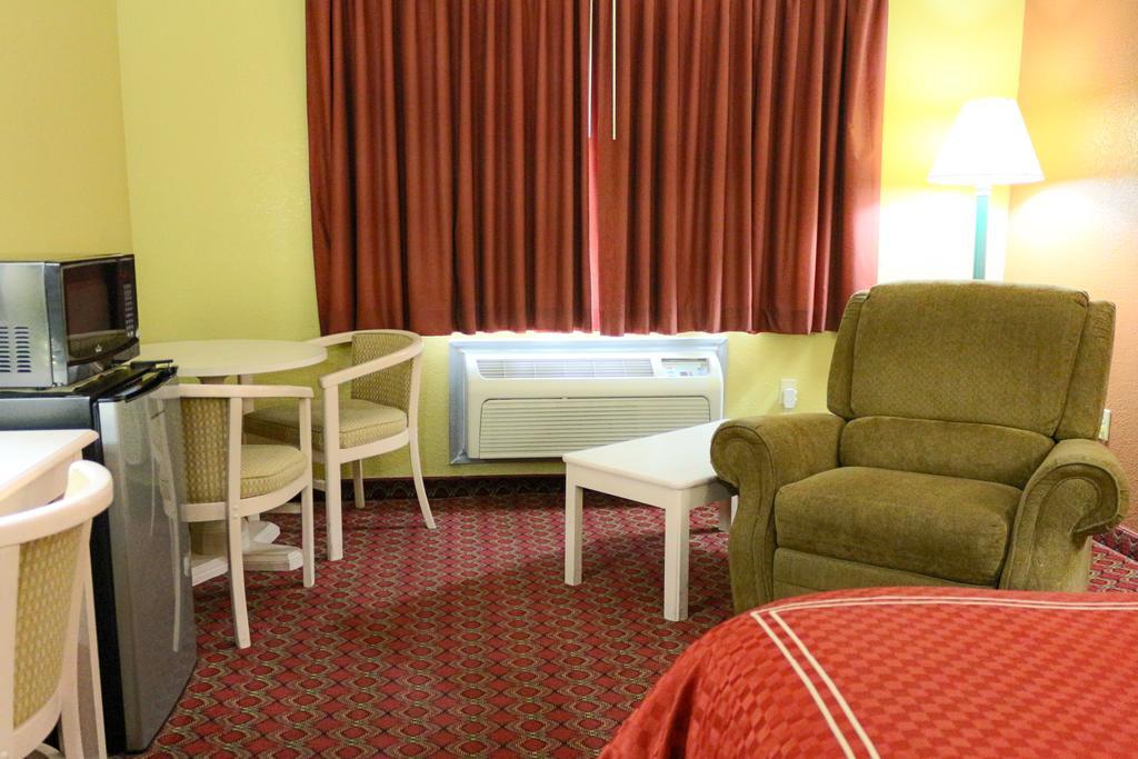 Americas Best Value Inn And Suites Houston Fm 1960 Luaran gambar